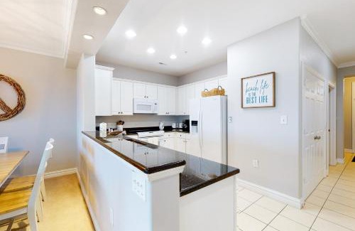 Sandbridge Apartment | The Sandbridge Dunes - Salty Mermaid 110