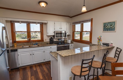 Kitty Hawk House | The Sandy Edge - OBX: Ocean, sunset, and sunrise views.