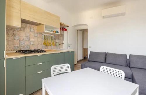 La Spezia Apartment | The Sea of Marola