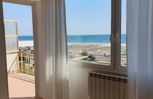 Quartiere XXXIV Lido di Ostia Levante Apartment | THE SEA OF ROME APARTMENT "TIMONI"