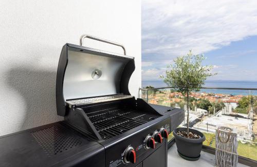 Polichrono Apartment | The sea view