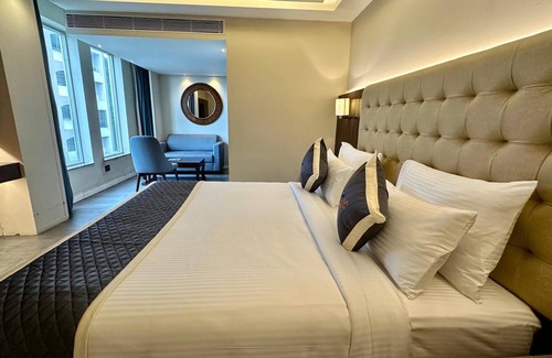 Mangalore Hotel | The Sea View