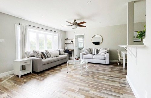 Somers Point House | the seaside retreat / brand new, 5 minutes from the beach