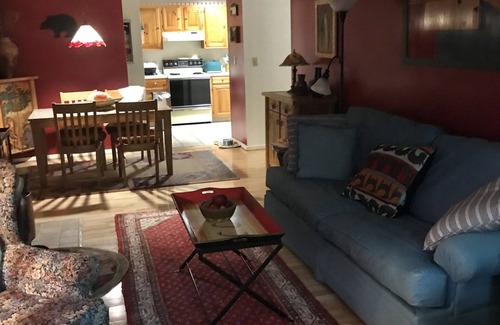 Livermore Condo | The Seasons at Attitash , 2 Bedrm, 2 Full Baths