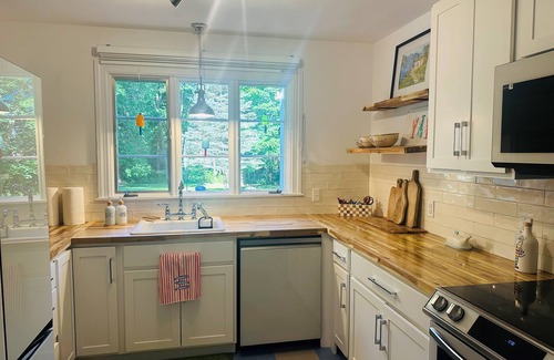 Bath House | The Seaspeak House