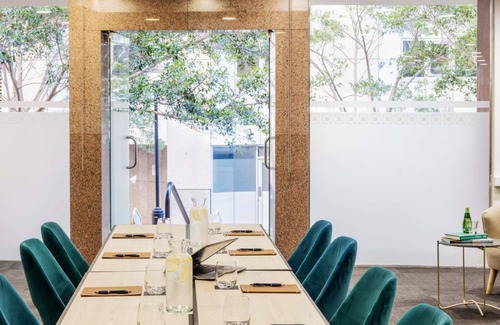 The Rocks Apartment | The Sebel Quay West Suites Sydney