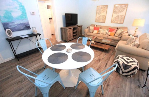 Miramar Beach House | The Seven Seas Sea Cabin Scenic 98 Florida Beach Rentals Remodeled