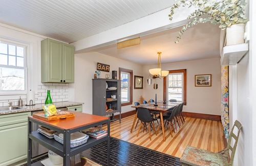 Livingston Manor House | The Shandelee Brook House in Livingston Manor. Pet Friendly!nn