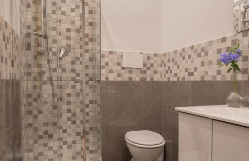 Prati House | The Shell Rome Suite