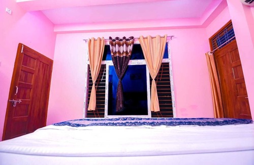 Varanasi Hotel | The Shivoy Residency
