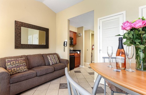 Acme Condo | The Shores Lake Views Condo Unit 5693