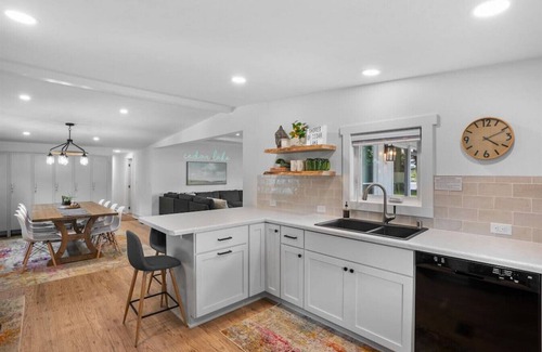 Kiel House | The Shores of Cedar Lake