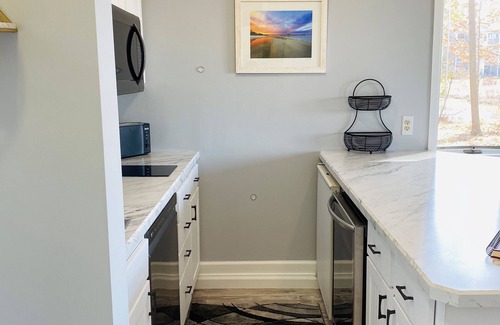 Acme Condo | The Shores Resort Condo on East Bay