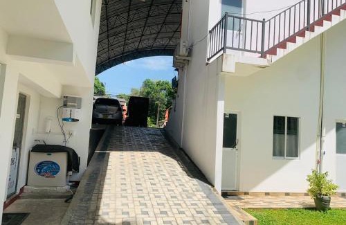 Hingurakgoda Hotel | The Silva Guest