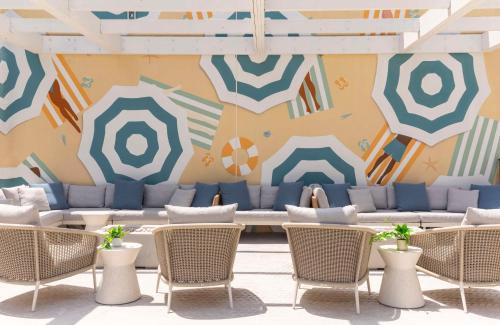 Singer Island Resort | The Singer Oceanfront Resort, Curio Collection by Hilton