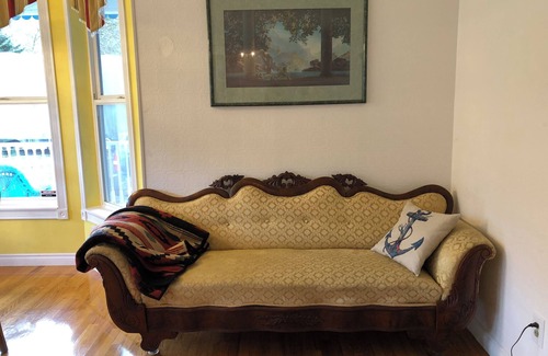 Clinton Other | The Sirens Hideaway a Victorian farmhouse 4 minutes to the Clinton ferry.