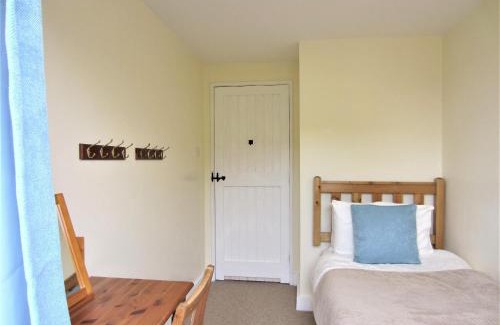 Elmsted House | The Smithy
