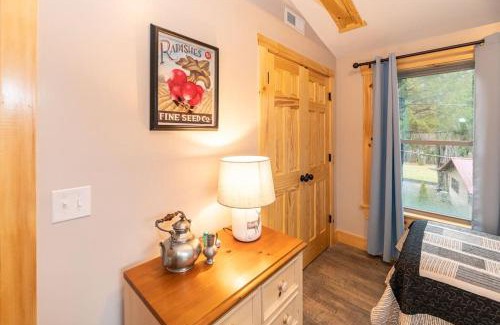 Maggie Valley House | The Snow Owl Cabin
