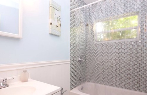 West Avenue Hotel | The South Beach Hotel: Walk to Everything!
