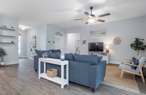 Indian Trails House | The Southern Compass House