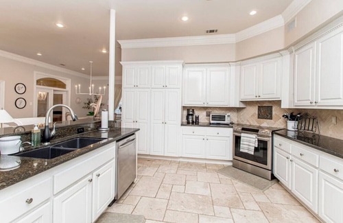 Covington House | The Southern House | Waterfront | Pet Friendly