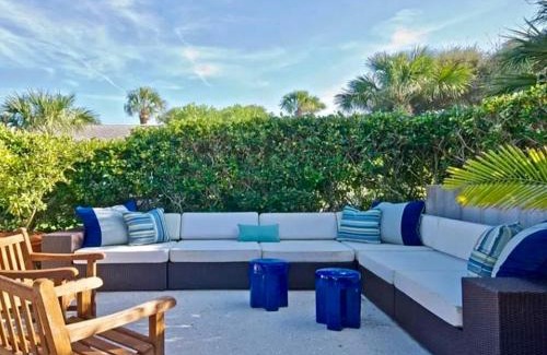Ponte Vedra Beach House | The Spacious Beach House within 5-minutes walk to Ponte Vedra Beach, close Mayo Clinic, and TPC Sawgrass