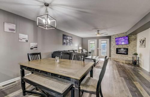 Lake Delton House | The Sparrows Nest at Lighthouse Cove