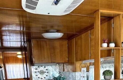 Tellico Plains Resort | The Spartan Village - A Retro Trailer Coach Resort - 1955 Spartan Mansion #2