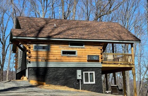 Stanardsville House | The Speckled Owl Cabin