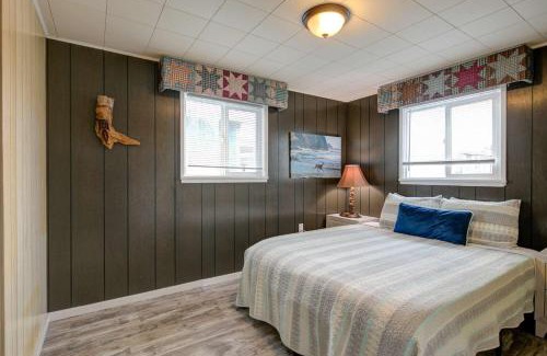 Grayland House | The Sportsman 2-Br Cottage 6 by Grayland Beach
