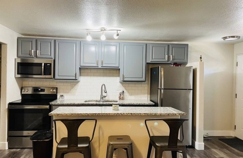 Villa Park Apartment | The Spot on 6th near downtown Denver!