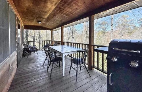 Highlands House | The Spotted Owl
