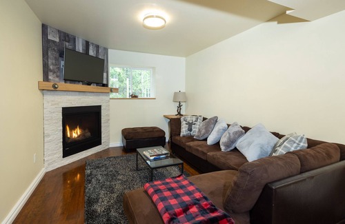 Black Creek Other | The Stables at Black Creek with Hot Tub and Sauna