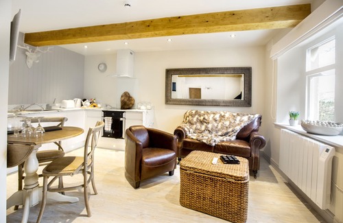 Giggleswick Apartment | THE STABLES - converted one bedroom apartment dating back to 1870