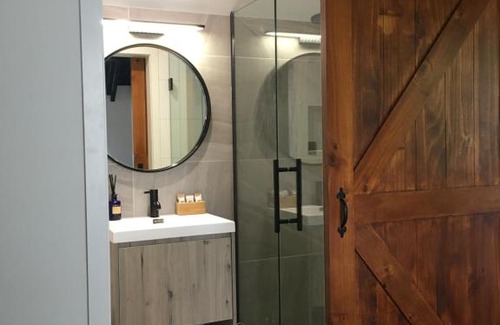 Dunedin City Centre Hotel | The Stables Dunedin