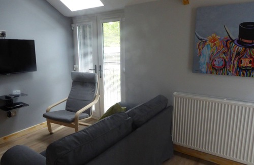 Arden Apartment | The Stables Upper Cottage 9 (Auchendennan) - sleeps 2 guests in 0 bedrooms