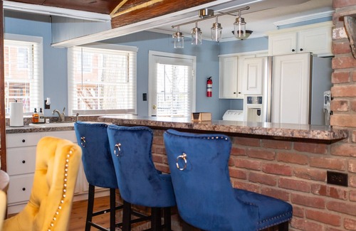 Frankfort House | The Stagg House on the Ky River