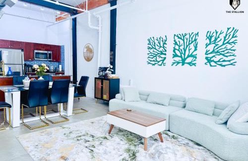 Downtown Memphis Apartment | The Stallion #108 - Modern Spacious Loft in Downtown with free parking