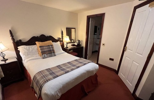 Macclesfield Bed & Breakfast | The Stanley Arms