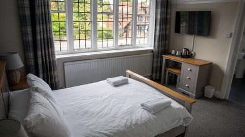 Lingfield Hotel | The Star Inn
