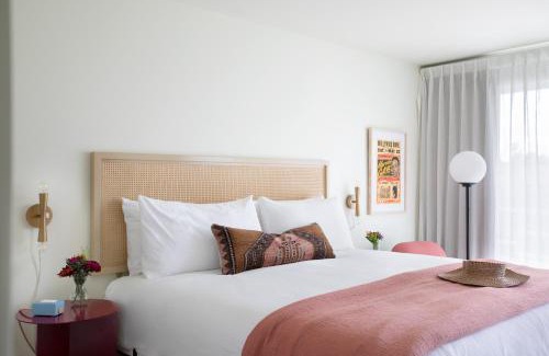 North Charleston Hotel | The Starlight Motor Inn