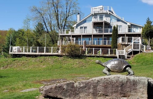South Fallsburg Villa | The Station House: A Dream Catskills Getaway