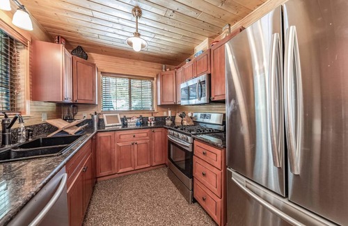 Sierra Cedars Cabin | The Stew Cabin ~ Cozy Escape + Fireside Memories