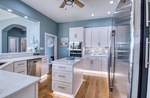 Cape Charles House | The Strand: Free Golf Carts, Paddle Boards, Tennis & Pool, 1 Blk to Beach