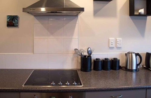Rewa Apartment | The Strandon - loft style central apartment