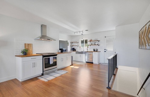 Redding House | The Stratford : Clean Modern Minimal