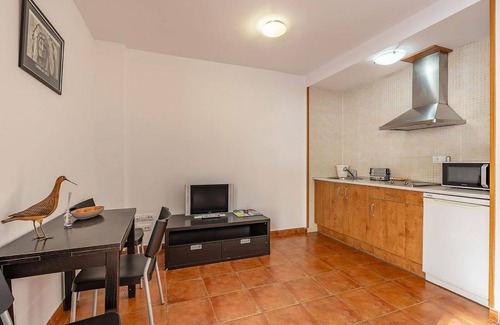 Pradollano Apartment | The studio apartment "Monte Gorbea 7 I" is located in the Sierra Nevada and offers direct access to the