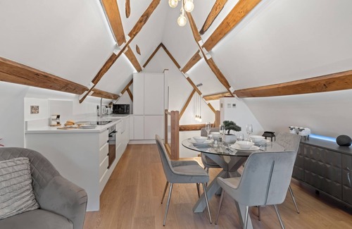 Chipping Campden Cottage | The Studio Cottage - pet friendly in Broad Campden near Chipping Campden