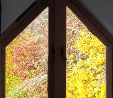 Crickhowell House | The Studio, Upper House Farm, Crickhowell.
