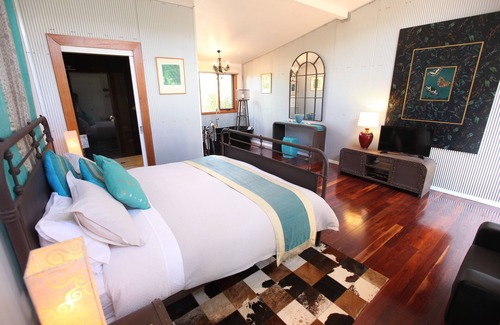 Dixons Creek Bed & Breakfast | The Studio Yarra Valley